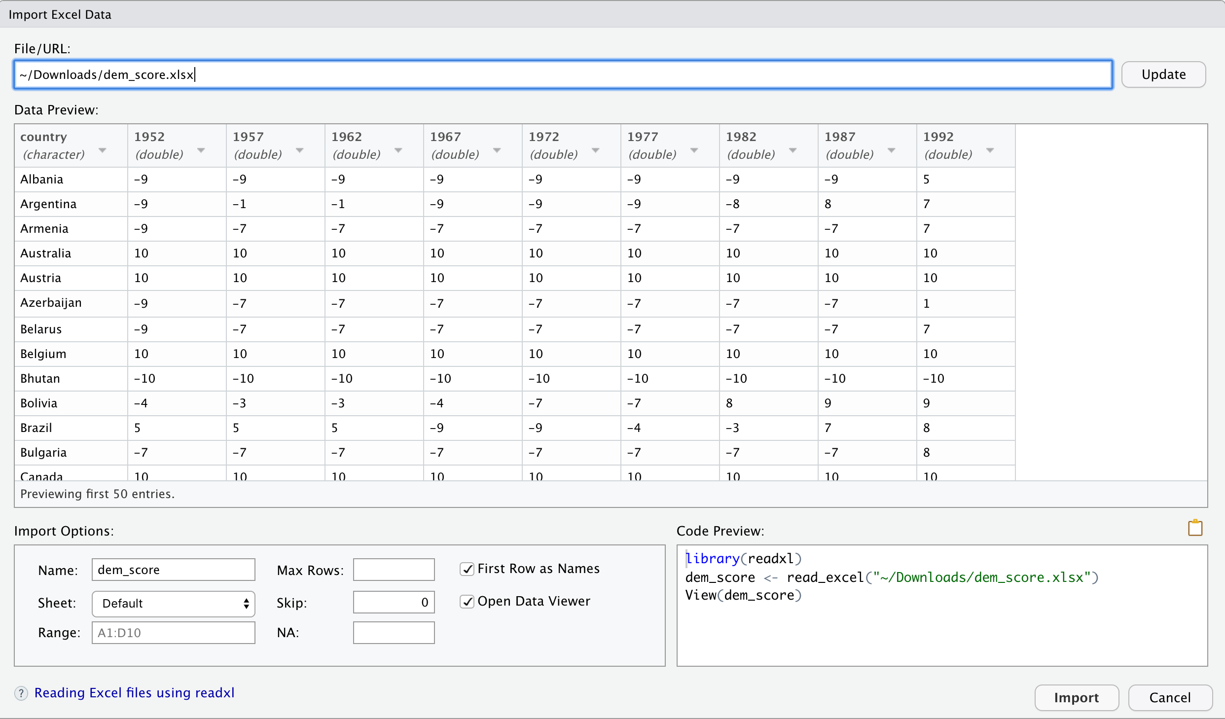 Reading in an Excel file to R.